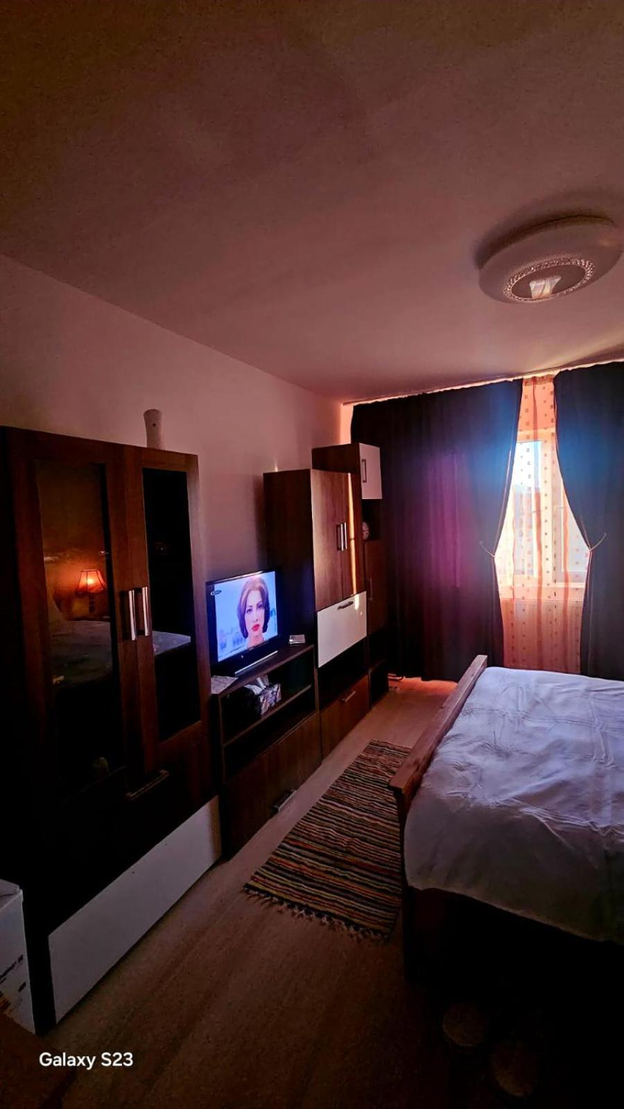 Appartement Vigaro Vgr à Braşov Extérieur photo